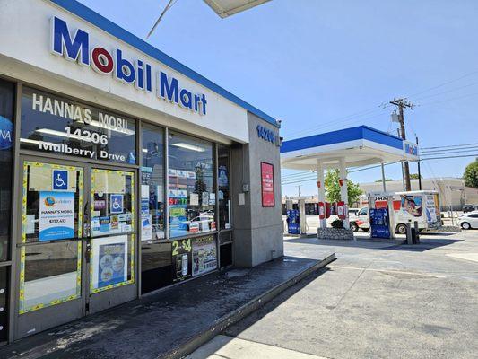 Mobil market