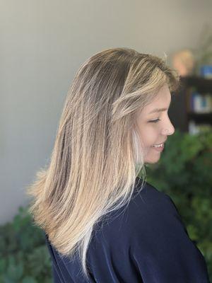 Blended highs and lows = low maintenance, appointments 12-18 weeks apart, Amen!