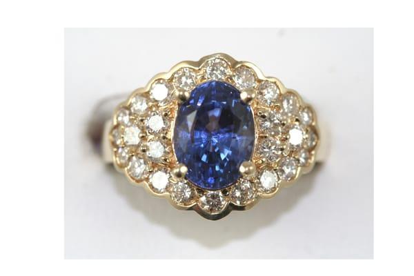 natural Ceylon sapphire/diamond ring