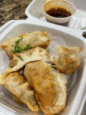 Chicken Gyoza (6)