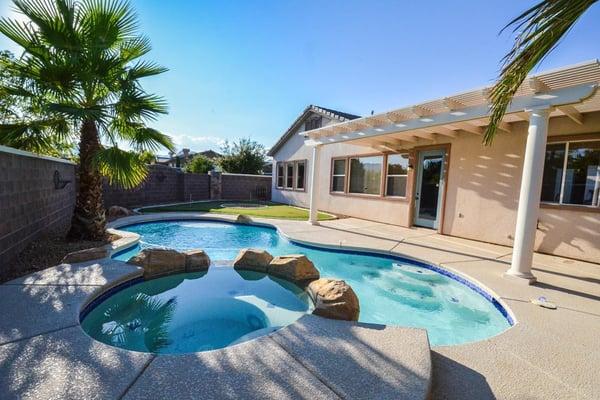 Summerlin home with a pool in a gated community very close to Down Town Summerlin Shopping.and pool service included.
call fo...