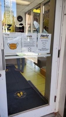 Hertz Car Rental - Chicago - West Loop HLE