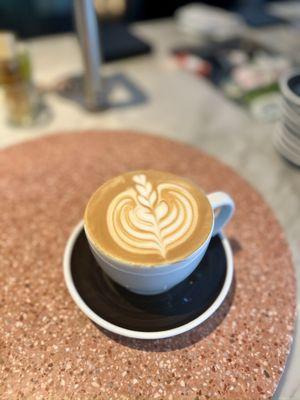 Latte @colorful.eats