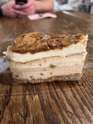 This is what heaven looks like... Biscoff cheesecake.