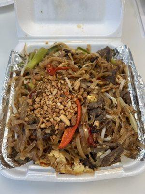 Spicy Beef Pad Thai