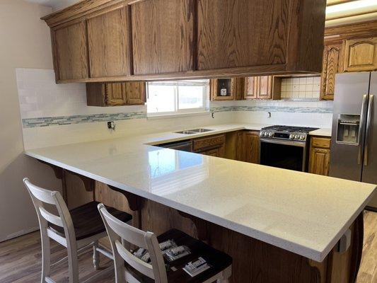 Applegate's Custom Countertops