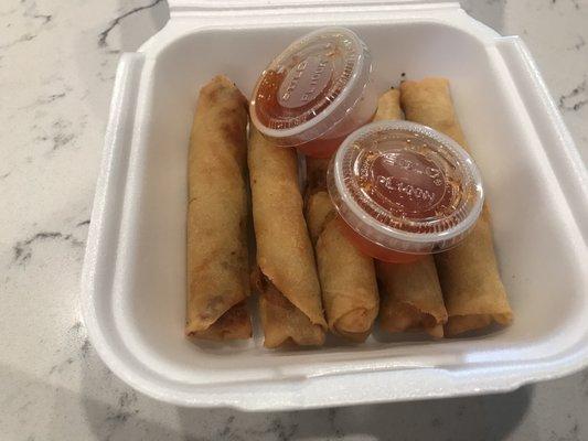 Little baby lumpia's with dipping sauce