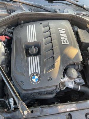 BMW 528i engine