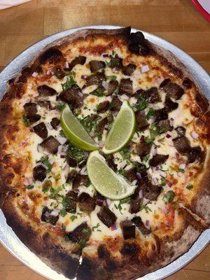 Carne asada pizza