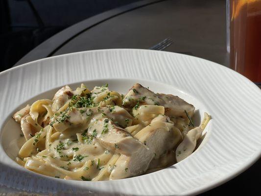 Chicken Alfredo, get something else for $18