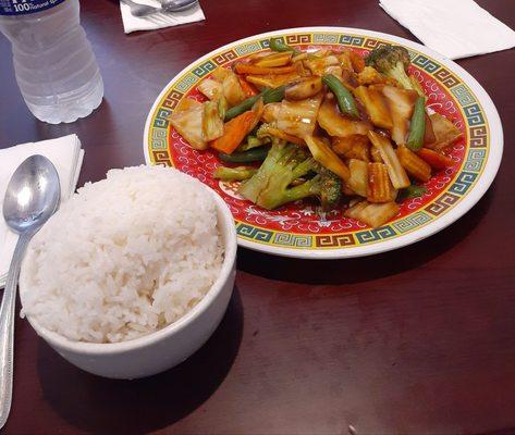 Scallops with Mixed Vegetables