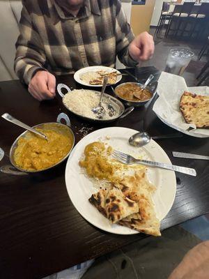 Chicken, Lamb and Naan dishes!