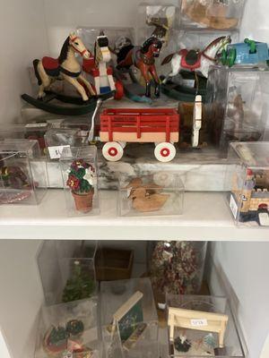 More Christmas items