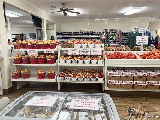 Beautiful peaches and veg