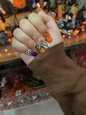 Halloween nails