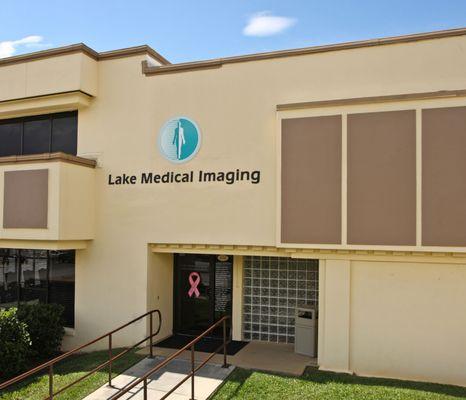 Our full-service center in Leesburg offers CT, MRI, ultrasound, mammography, nuclear medicine, PET/CT and interventional radiology services.