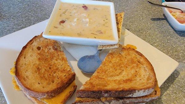 Clam chowder and grilled cheese