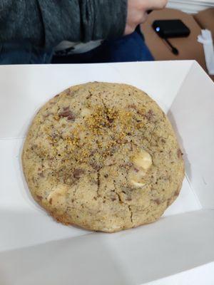 Pistachio cookie