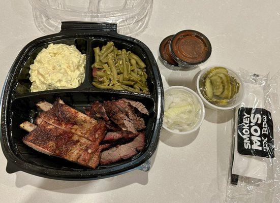 2 Meat Plate - pork ribs and brisket