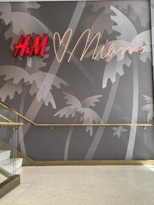 H&M Miami