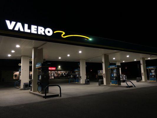 Valero® Gas Station w/Food Shoppe...