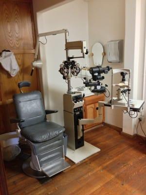 Eye Exam Room