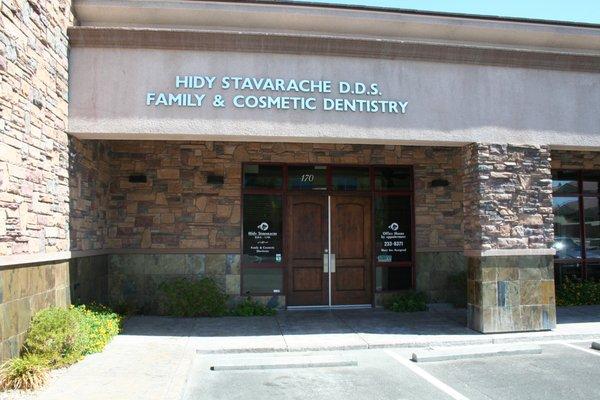 Welcome to Hidy Stavarache D.D.S 
 Family & Cosmetic Dentistry