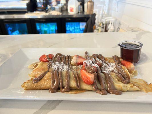 Strawberry Nutella crepes