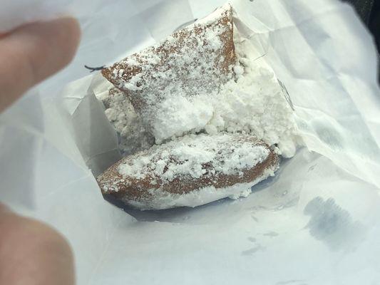 Beignet, my love...