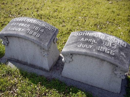 Big names of Oakwood Cemetery: the Bremonds who started the Austin clan