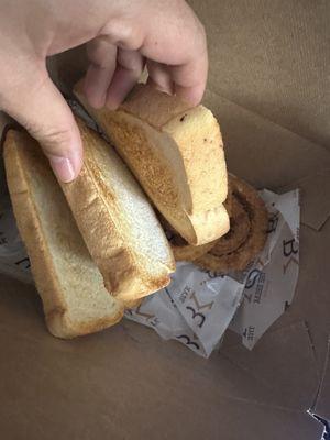 The sandwich seems a bit light.