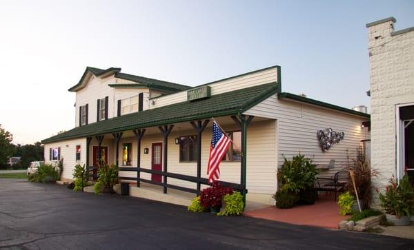 Since 2006, Beedle's Bar and Restaurant is a family owned and operated establishment in Centerville, WI.