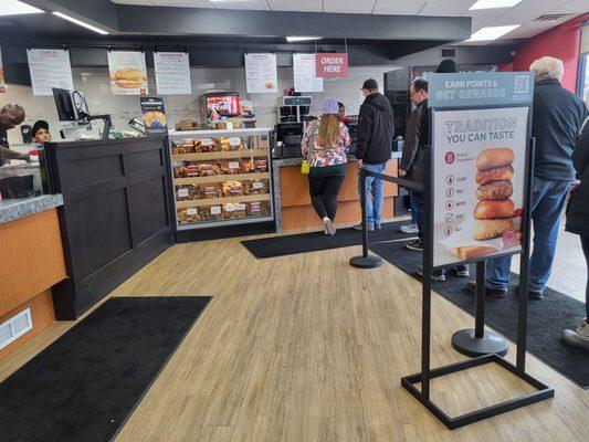 New Snyder location for Bruegger's Bagels is open