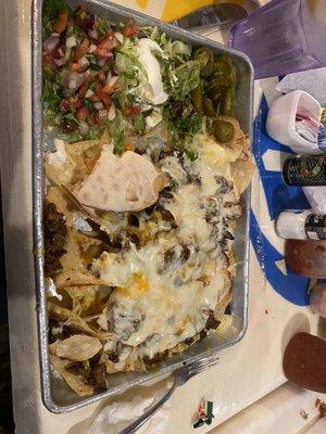 Steak nachos