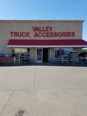 Valley Truck Accessories