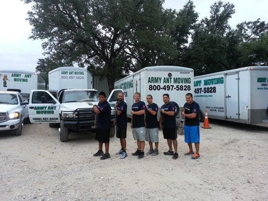 Look at all of the movers lined up ready to start work.
www.ArmyAntMoving.com
#Austin
#Texas
#Movers
#Moving