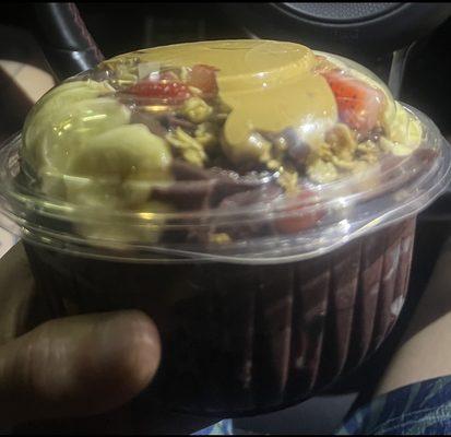 Acai Bowl Traditional (16oz)