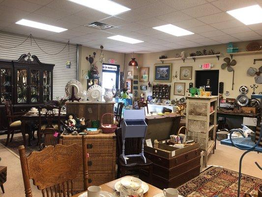 Antiques & vintage