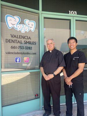 Valencia Dental Smiles