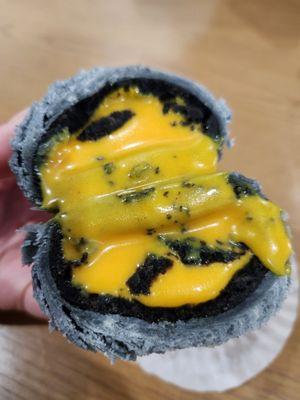 Black sesame lava