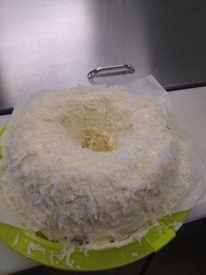 The coconut cake off the chain