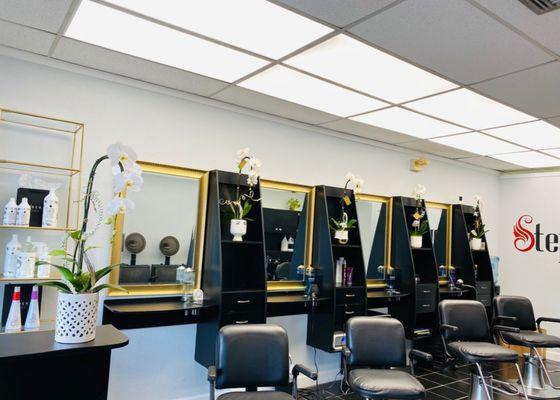 Stephy Beauty Lounge Dominican Salon 