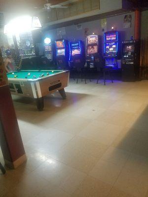 Slots n pool