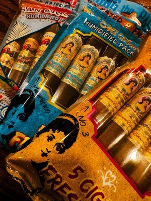 The San Cristobal / La Aroma De Cuba Fresh Packs