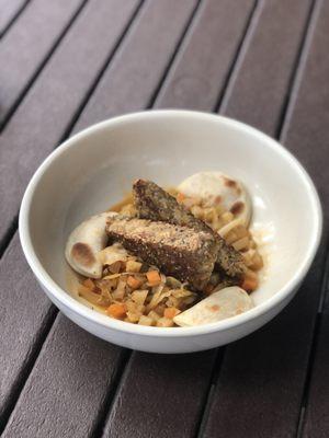 Smoked Tempeh in borscht (vegan)