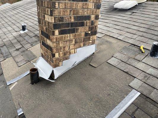 Chimney flashing repair