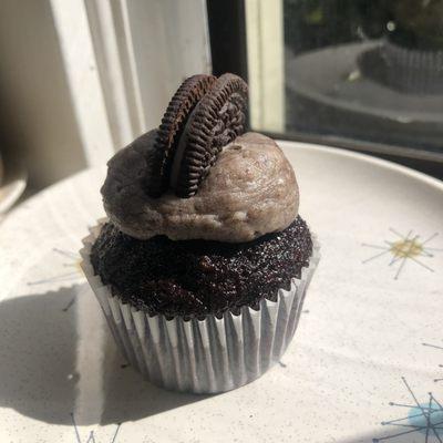 Oreo cupcake