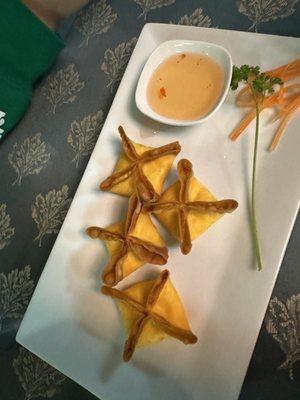 Crab Rangoon