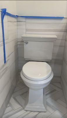 New toilet installed by Plumtech.