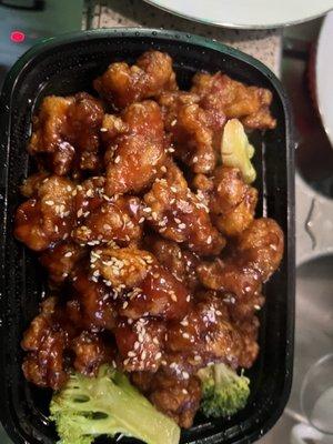 Large A9. Sesame Chicken